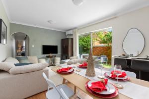 Northern Beaches Garden Hideaway