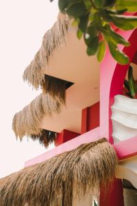 BIG WAVES BOUTIQUE HOTEL SIARGAO