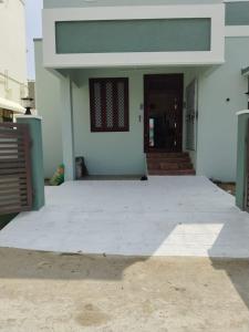 Thirunallar Ganeshas HomeStay