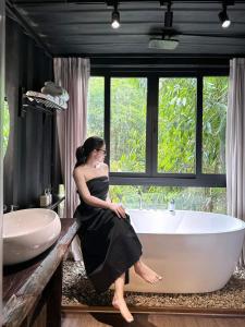 Bungalow - Nhìn Ra Mặt Nước  (Bungalow - Water Front )