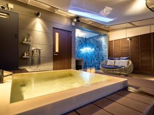 KONJAKUSO Osaka Bentencho "OKUJO-TEIEN" Rooftop Garden