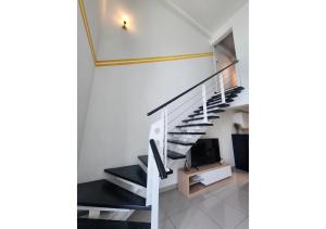 KL City Duplex Loft Old Klang RoadMidvalley