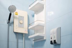 Private 3 BR Townhome in City of CM Near Old City