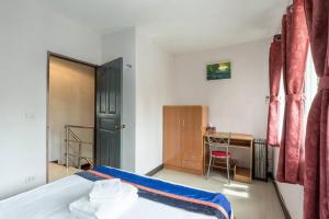 Private 3 BR Townhome in City of CM Near Old City