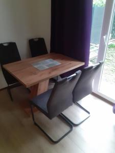 Apartment with Garden View room in Luna Apartments