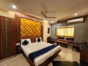 Hotel Savera