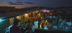 CN1-Zona Chic CLUB NAUTICO, CLIMA, 5 Minutos andando de la PLAYA, CENTRO, RESTAURANTES