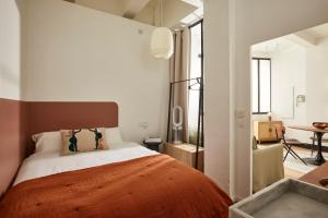 Cosy 1BR with outside space near Canal Saint Martin