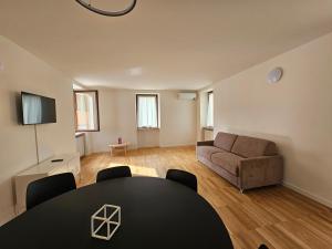 Profumo di Lago Peschiera-by Goccia di Lago