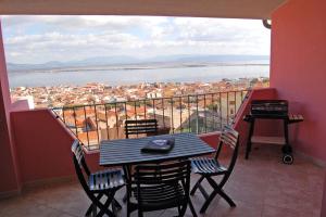Nuovissimo appartamento vista mare in paese a SantAntioco C470