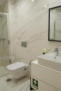 Almada Prime - Live in Porto