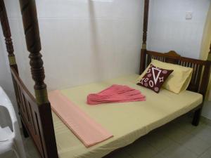 Henderson Airport Residence