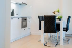 Lulu Apartments - FINN - Apartament 3pokojowy Polanki Aqua, basen siłownia i garaż w cenie