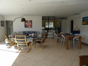 Villas St Cyprien Magnifique villa avec piscine : photos des chambres