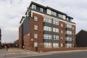 Open Mind Property - Southsea with Free Parking