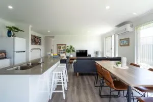 Whale of a Time - Vasse - Vasse