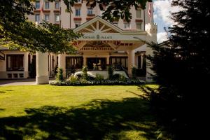 Gstaad Palace