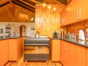 Rivers End Farm Stanford with solar energy