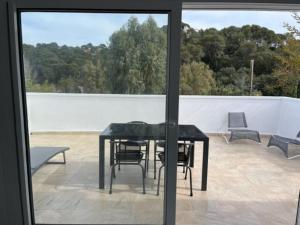 T2 climatisé + parking 500 m plagecentre ville