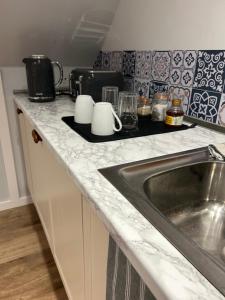 Ty Odyn. Best of Both Worlds. Rural yet Connected.