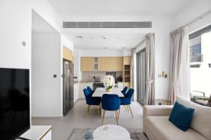 Luxurious 6-Sleeper Villa with Large Outdoor Patio