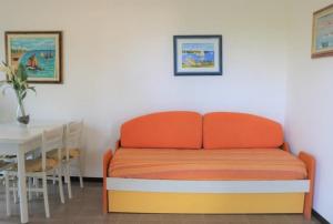 Lovely bright flat near the beach