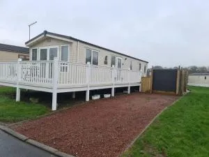 Fern Lodge Holiday Lets presents Ruby Lodge - 费尔顿