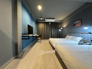 Chiangmai vibe, City House, 7 mins to BTS, City center, Private room in Sathon, Private bathroom, Bangkok, Thailand