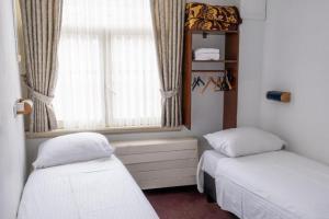 Twin Room room in Budget Hotel Ben