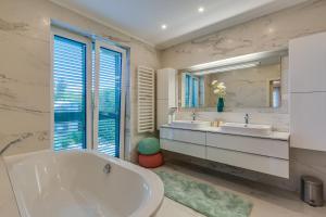 DUE VILLAS Apartments - beautiful beach apartments