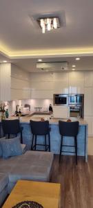 GOLD APARTMENTS Penthouse