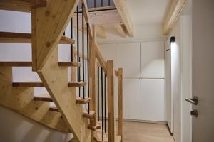 Haus Fünf mit 2 Apartments und Studio-Loft mit Terrasse