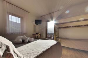 Triple Room with Balcony room in Hotel La Nuova Montanina