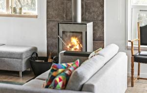 4 Bedroom Amazing Home In Gilleleje