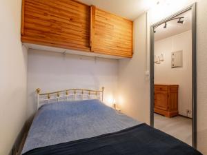 Apartment Les Terrasses Notre Dame du Port-9 by Interhome