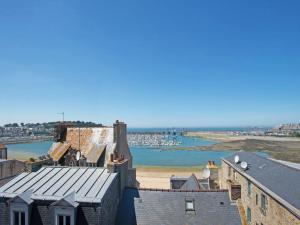 Apartment Bas-Sablons by Interhome