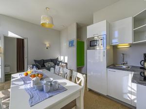 Apartment Château De Kergonano-15 by Interhome