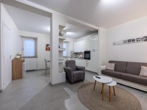 Holiday Home Louna by Interhome