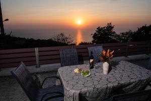 Athanion Sunset House