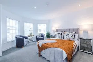 The Binding House - Hull