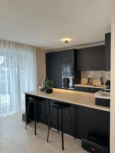 Wunderschöner Neubau im Grünen
