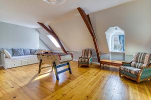 Maisons de vacances La Villa Authentique - Jacuzzi, babyfoot : photos des chambres