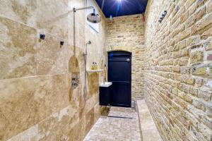Maisons de vacances La Villa Authentique - Jacuzzi, babyfoot : photos des chambres