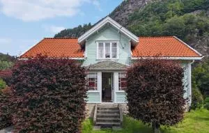 Nice Home In Feda With Kitchen - 弗莱克菲尤尔