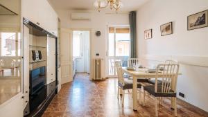 Marina Bike Family Home