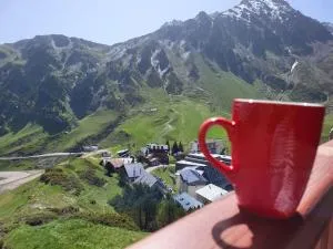 La Tête dans les Étoiles, 4 adultes, 3 enfants - Beaudéan