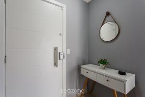 Apto lindo Beira-Mar e com Churrasqueira RMI0007