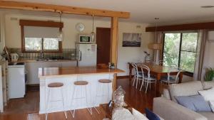 75 Harris Road, T-tree House, Ventnor