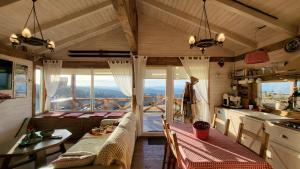 Tiny House Casuta Schiorului 2, Mărișel Apuseni