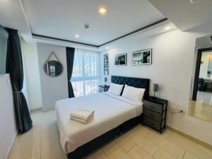 Grand Avenue Conde Pattaya